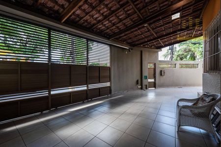 1_photo/94ce03af29.2c3574afb1006d70-ATLAS-03b76e17-2b6a-4fa0-a258-18d40fb1069d.jpg de casa à venda com 3 quartos, 650m² em Macuco, Santos