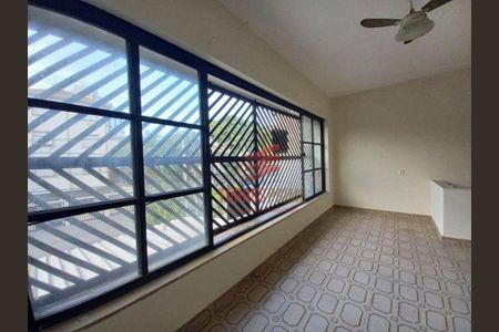 10_photo/94ce03af6b.7a69ff73eb43ff8d-ATLAS-47fda75f-0e51-4ba1-b47d-aa0e25ad124a.jpg de casa à venda com 3 quartos, 102m² em Embaré, Santos