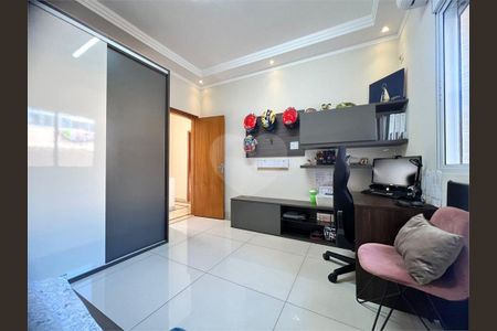 8_photo/94ce03af6d.598c66e7e5047e83-ATLAS-718bcd58-5b9d-4e91-a4cb-b529a46a4583.jpg de casa à venda com 3 quartos, 230m² em Embaré, Santos