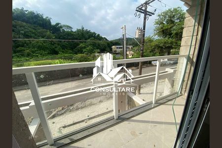 2_photo/94ce03afcb.b86b5f5e8a2bcc97-ATLAS-1e085bca-1863-46eb-ab1d-b4458d118d06.jpg de casa à venda com 2 quartos, 115m² em Macuco, Santos