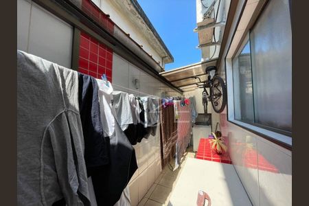 7_photo/94ce03b13d.4c9d3f2e987b2679-ATLAS-5f018632-eca1-486f-bd49-e302ec6f0700.jpg de casa à venda com 3 quartos, 100m² em Macuco, Santos