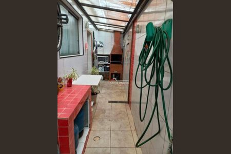 5_photo/94ce03b13d.4c9d3f2e987b2679-ATLAS-834cdac8-9d1e-41e3-a0c0-0be96870ee6a.jpg de casa à venda com 3 quartos, 100m² em Macuco, Santos