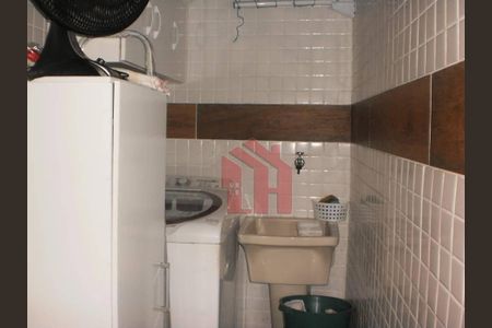 23_photo/94ce03b13d.f2a51510bd64a0e2-ATLAS-c0d106eb-ea09-45b3-8408-045f08d4c3a2.jpg de casa à venda com 3 quartos, 110m² em Macuco, Santos