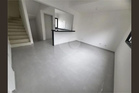 4_photo/94ce03b145.7d44486df2fbe63f-ATLAS-0693bff7-370b-43e9-85d2-7d6647111d07.jpg de casa à venda com 2 quartos, 94m² em Macuco, Santos