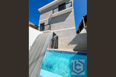 4_photo/94ce03b15b.57353b0f5c87e3b8-ATLAS-4e8bf8a3-b254-4fd0-a6bf-ceed25c8b847.jpg de casa à venda com 2 quartos, 95m² em Macuco, Santos