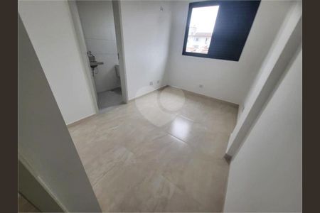 5_photo/94ce03b15f.aa3f54dcddd2e04f-ATLAS-1c6e129c-356d-4d0e-b446-011d29ebe146.jpg de casa à venda com 2 quartos, 94m² em Estuário, Santos