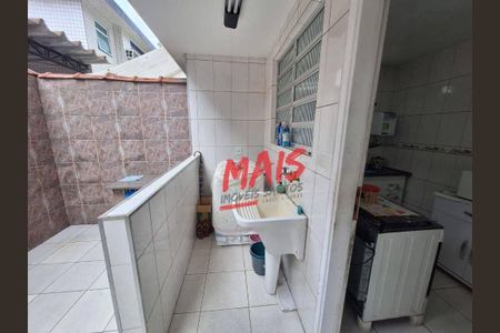 4_photo/94ce03b179.ae3d86bef28e162d-ATLAS-15cddd76-d3e0-48b7-8f0f-ef2ade2ae2d6.jpg de casa à venda com 2 quartos, 65m² em Macuco, Santos