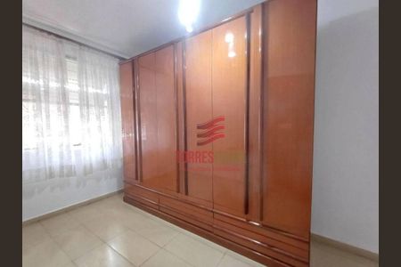 4_photo/94ce03b179.ae3d86bef28e162d-ATLAS-22cd3389-dd37-4404-80f5-3b1cd4e1dd42.jpg de casa à venda com 2 quartos, 109m² em Macuco, Santos