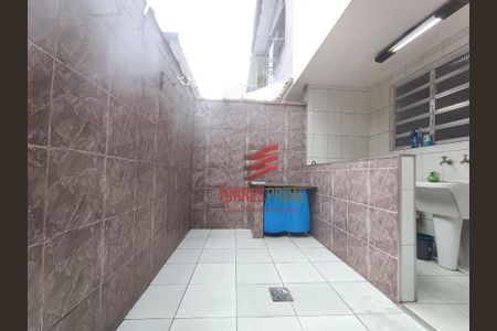 21_photo/94ce03b179.ae3d86bef28e162d-ATLAS-b498733f-f5d2-4bdb-b99c-e1bc4ed3ebe8.jpg de casa à venda com 2 quartos, 109m² em Macuco, Santos