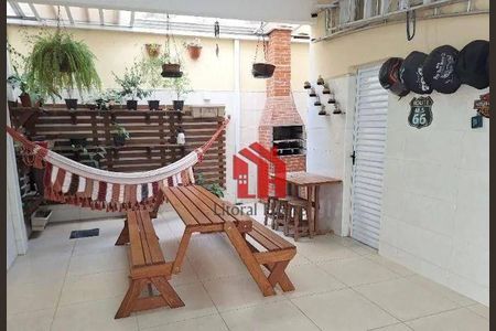 3_photo/94ce03b19d.e0f8c64a238d121b-ATLAS-190f32ec-9d5f-4e2d-97cc-564f8bd4aea2.jpg de casa à venda com 3 quartos, 116m² em Macuco, Santos