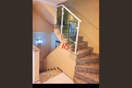 11_photo/94ce03b19d.e0f8c64a238d121b-ATLAS-8ee79bb7-ba95-4d45-b2c6-a48fb89248a5.jpg de casa à venda com 3 quartos, 116m² em Macuco, Santos