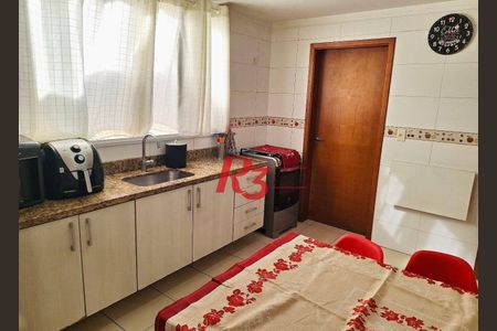 6_photo/94ce03b19d.e0f8c64a238d121b-ATLAS-d4197a4e-b1f4-49dd-bead-9152d2756219.jpg de casa à venda com 3 quartos, 116m² em Macuco, Santos