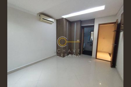 18_photo/94ce03b209.78ea92cc55484ae4-ATLAS-1850ccc6-fbcd-4aa1-84ff-19886ae37cdd.jpg de casa à venda com 4 quartos, 183m² em Embaré, Santos