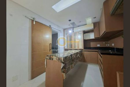 15_photo/94ce03b209.e88dce23af4f3508-ATLAS-73ca102a-3c4e-494a-960f-149e6c664a1f.jpg de casa à venda com 3 quartos, 183m² em Embaré, Santos