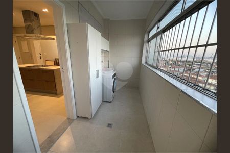 8_photo/94ce03b237.3faa1895dd9a36aa-ATLAS-3b5ff1a1-a70a-40ce-8294-e9dc41cc23c6.jpg de apartamento à venda com 3 quartos, 241m² em Boqueirão, Santos