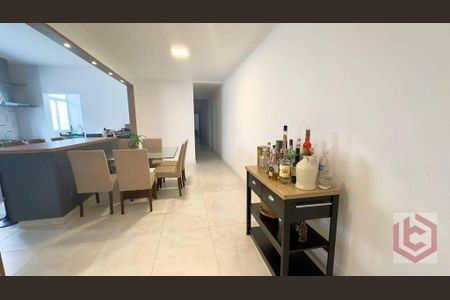 9_photo/94ce03b23d.6721d330cc8d7611-ATLAS-31418bd5-e9af-4bbb-9742-d1817d4c3275.jpg de casa à venda com 3 quartos, 201m² em Embaré, Santos