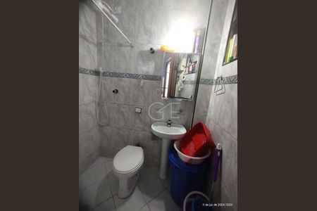 6_photo/94ce03b24d.44cb305f75931be4-ATLAS-343bc5e7-e5d9-408d-aa6a-ed3fd0541fb9.jpg de casa à venda com 4 quartos, 152m² em Embaré, Santos