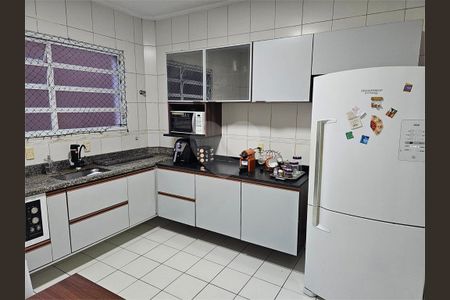 17_photo/94ce03b255.9d8fed69801cdea0-ATLAS-c6b0611a-c6de-475c-9338-e07da9afbbf9.jpg de casa à venda com 5 quartos, 220m² em Aparecida, Santos