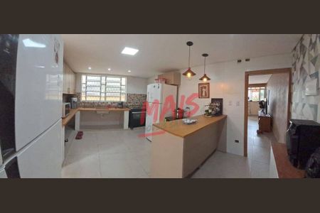 20_photo/94ce03b2bf.a095ebe9a9b9d05b-ATLAS-616612a7-c5b5-4dc3-8ceb-7cc5c9100310.jpg de casa à venda com 3 quartos, 132m² em Embaré, Santos