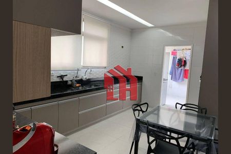 11_photo/94ce03b2e9.8d59b1ef83447a4a-ATLAS-806f8d53-cab0-4296-bc48-84910f72eeb9.jpg de casa à venda com 3 quartos, 200m² em Embaré, Santos