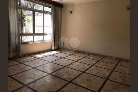 9_photo/94ce03b31f.b760bf5d8bb46efe-ATLAS-52f1f240-420b-41f5-8610-dc7dfd652f4b.jpg de casa à venda com 3 quartos, 218m² em Embaré, Santos