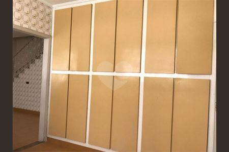 33_photo/94ce03b31f.b760bf5d8bb46efe-ATLAS-91879a0a-e404-47ff-8326-ece034d81d10.jpg de casa à venda com 3 quartos, 218m² em Embaré, Santos