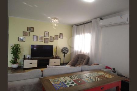 10_photo/94ce03b33b.64ac2371dd04f17e-ATLAS-9a76d320-096b-4456-bee8-348761e1e0f8.jpg de casa à venda com 4 quartos, 171m² em Embaré, Santos