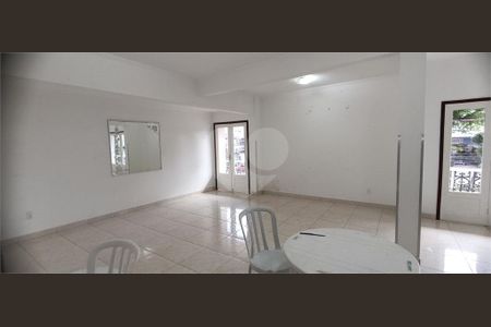 3_photo/94ce03b4cd.526b8d0f117d2dc5-ATLAS-190f43d3-2730-4d1a-9483-caeb1367679c.jpg de apartamento à venda com 2 quartos, 95m² em Macuco, Santos