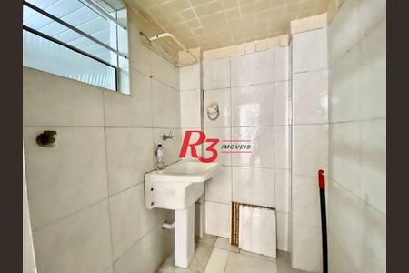 6_photo/94ce03b515.32a8019b0364636a-ATLAS-b38a7bb6-0488-4e31-aae2-e3b527b21d84.jpg de casa à venda com 2 quartos, 95m² em Estuário, Santos