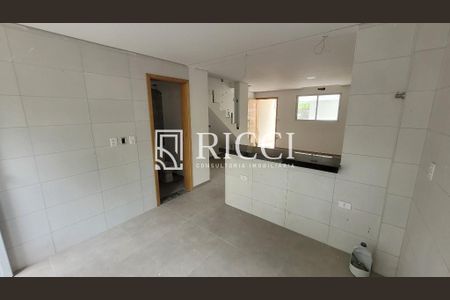 8_photo/94ce03bb33.82be18ad98973cde-ATLAS-b0d43b7e-e0bb-4a11-b967-27304898d45a.jpg de casa à venda com 3 quartos, 155m² em Macuco, Santos