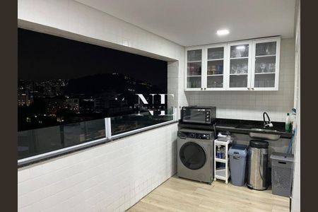 8_photo/94ce03bc67.ceff8192393c33de-ATLAS-0b501d9f-a97a-4f89-bcc8-b85fb1dce4c9.jpg de apartamento à venda com 2 quartos, 69m² em Macuco, Santos