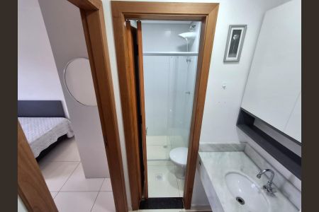 11_photo/94ce03bc8b.9b0e853e47463488-ATLAS-e4e9560c-472b-4a64-8640-fa26a938fcd8.jpg de apartamento à venda com 1 quarto, 27m² em Macuco, Santos