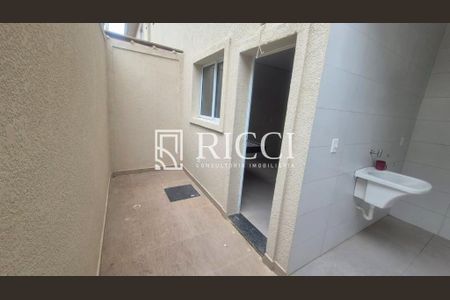 2_photo/94ce03bd2f.aafc750051720c32-ATLAS-10c1f2a4-1693-42ac-aebe-edafeb9ca0a6.jpg de casa à venda com 3 quartos, 115m² em Macuco, Santos