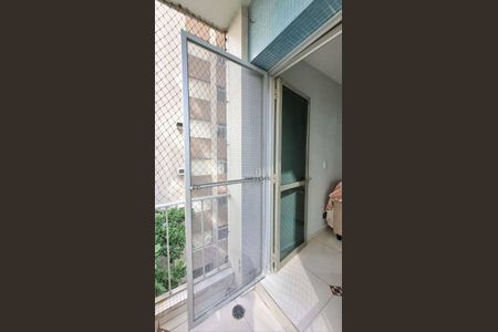 2_photo/94ce03bfe3.adc3c1c8d2478063-ATLAS-82c6d70e-62e4-42c8-a705-4823c4a70a16.jpg de apartamento à venda com 2 quartos, 90m² em Sítio Paecara (Vicente de Carvalho), Guarujá