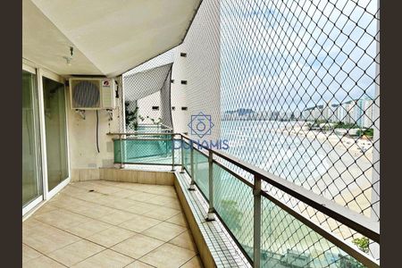 9_photo/94ce03c047.70d42bc12121e670-ATLAS-78a2108d-c4e0-416f-b78b-0f7448db06db.jpg de apartamento para alugar com 4 quartos, 348m² em Sítio Paecara (Vicente de Carvalho), Guarujá