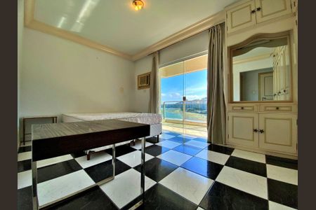 21_photo/94ce03c047.94eccd8fc9add72f-ATLAS-3c8223c4-6bdf-4bf3-97b6-836df7eddc2c.jpg de apartamento à venda com 4 quartos, 200m² em Sítio Paecara (Vicente de Carvalho), Guarujá