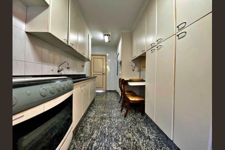 36_photo/94ce03c047.94eccd8fc9add72f-ATLAS-40ece0bb-0b2e-487a-a936-0f18b99c8cef.jpg de apartamento à venda com 4 quartos, 200m² em Sítio Paecara (Vicente de Carvalho), Guarujá