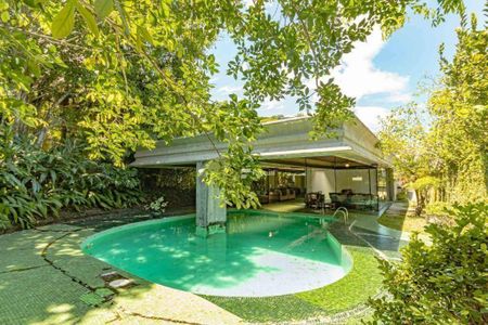 9_photo/94ce03c609.04a823dc9d4d949a-ATLAS-155e567d-6410-41d0-8d98-b2b52eb30d37.jpg de casa à venda com 5 quartos, 450m² em Sítio Paecara (Vicente de Carvalho), Guarujá