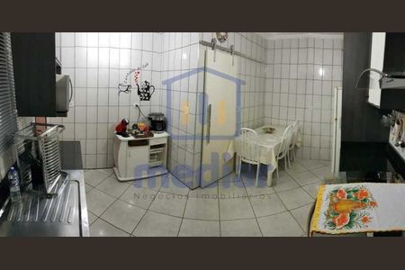 4_photo/94ce03d50f.6ba4ef9df26df2e3-ATLAS-3ca1225f-6174-458a-8bde-929168e253c7.jpg de casa à venda com 2 quartos, 90m² em Jardim Alvorada (Vicente de Carvalho), Guarujá