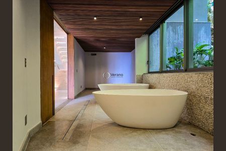 2_photo/94ce03d8a1.6721d330cc8d7611-ATLAS-1744a833-e9c5-4c59-bec4-59e8e1669204.jpg de casa de condomínio à venda com 4 quartos, 620m² em Sítio Paecara (Vicente de Carvalho), Guarujá