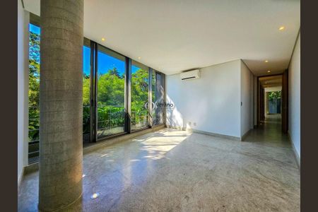 30_photo/94ce03d8a1.6721d330cc8d7611-ATLAS-ac495ff1-5b53-4c25-8ef7-6bab80e1336d.jpg de casa de condomínio à venda com 4 quartos, 620m² em Sítio Paecara (Vicente de Carvalho), Guarujá