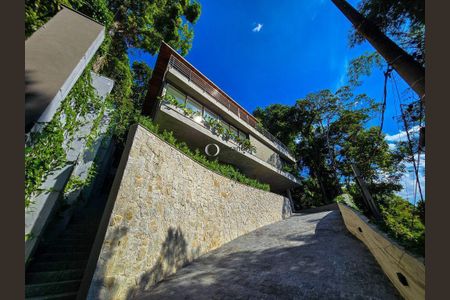 6_photo/94ce03d8a1.6721d330cc8d7611-ATLAS-ccd3cb72-1aac-4207-bfdf-996540706084.jpg de casa de condomínio à venda com 4 quartos, 620m² em Sítio Paecara (Vicente de Carvalho), Guarujá