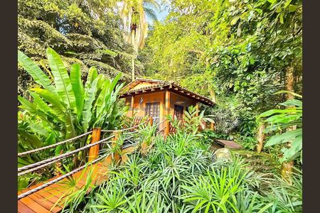 20_photo/94ce03d8a1.eb4747a7722cd593-ATLAS-df2b0145-e7fe-4cfb-bbb0-47a44d85d99b.jpg de casa à venda com 6 quartos, 300m² em Sítio Paecara (Vicente de Carvalho), Guarujá