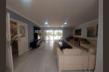 2_photo/94ce03d8a3.70d34e1d457a0501-ATLAS-0d1960be-d50a-483c-aea8-eff351e2cef8.jpg de casa à venda com 9 quartos, 1300m² em Sítio Paecara (Vicente de Carvalho), Guarujá