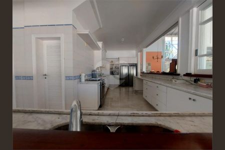 4_photo/94ce03d8a3.70d34e1d457a0501-ATLAS-217c2ea4-f008-44d5-ab67-c8b356184edf.jpg de casa à venda com 4 quartos, 800m² em Sítio Paecara (Vicente de Carvalho), Guarujá
