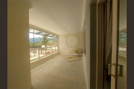5_photo/94ce03d8a3.70d34e1d457a0501-ATLAS-24d32933-4752-44c9-9367-dd9865fc76b0.jpg de casa à venda com 9 quartos, 1300m² em Sítio Paecara (Vicente de Carvalho), Guarujá
