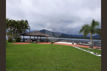 3_photo/94ce03d8a7.4909862b8c1c38b1-ATLAS-66e1a7cd-0f84-4e6b-bb61-3b870f6331a9.jpg de casa à venda com 5 quartos, 1000m² em Sítio Paecara (Vicente de Carvalho), Guarujá