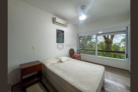 3_photo/94ce03d8b9.b37fb779aadef412-ATLAS-43ae594a-3bbe-4f2b-82f7-835763bbef93.jpg de casa à venda com 5 quartos, 320m² em Sítio Paecara (Vicente de Carvalho), Guarujá