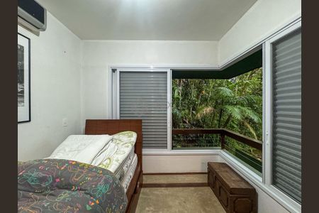 39_photo/94ce03d8b9.b37fb779aadef412-ATLAS-bc056816-6070-4c69-8df8-ce55fb4cb5f3.jpg de casa à venda com 5 quartos, 320m² em Sítio Paecara (Vicente de Carvalho), Guarujá