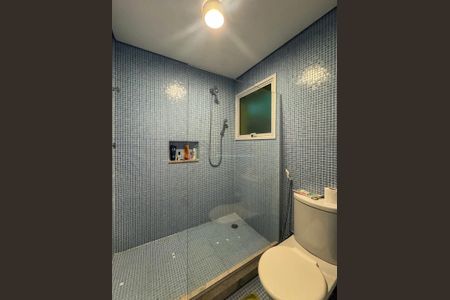 45_photo/94ce03d8b9.b37fb779aadef412-ATLAS-c9dfa56d-e771-43a4-85ec-57c347697ff7.jpg de casa à venda com 5 quartos, 320m² em Sítio Paecara (Vicente de Carvalho), Guarujá